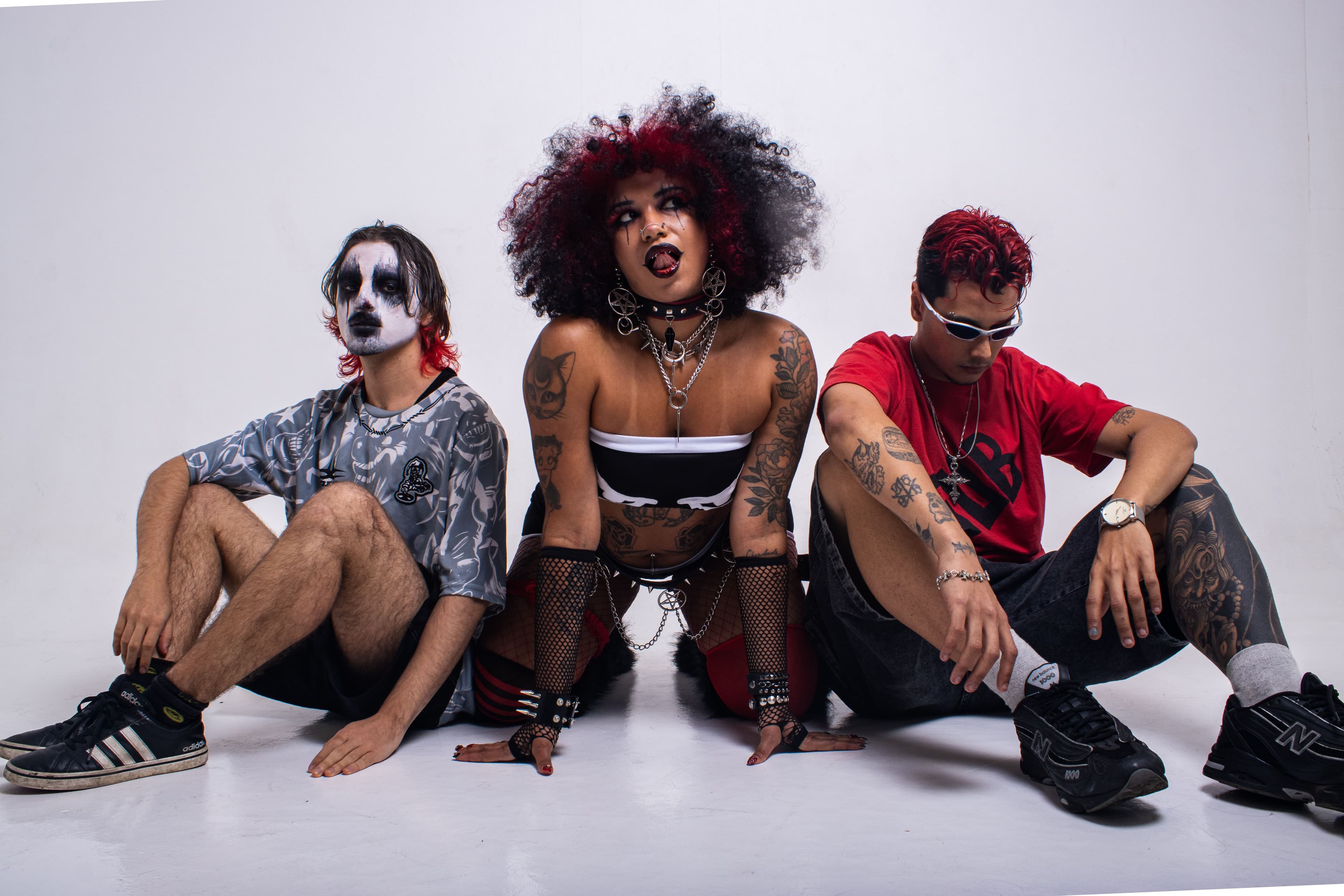 Casa Mercúrio apresenta: Shows MC Taya, PEX, Skate Pirata